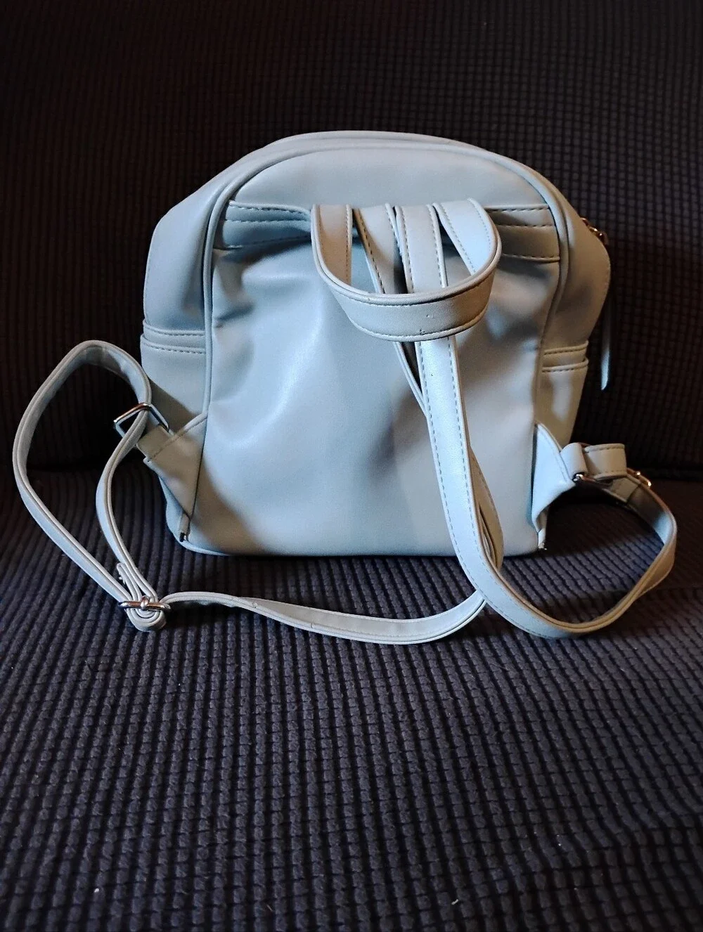 Chic Light Blue BackPack With Pockets Outside And Inside Gently Loved